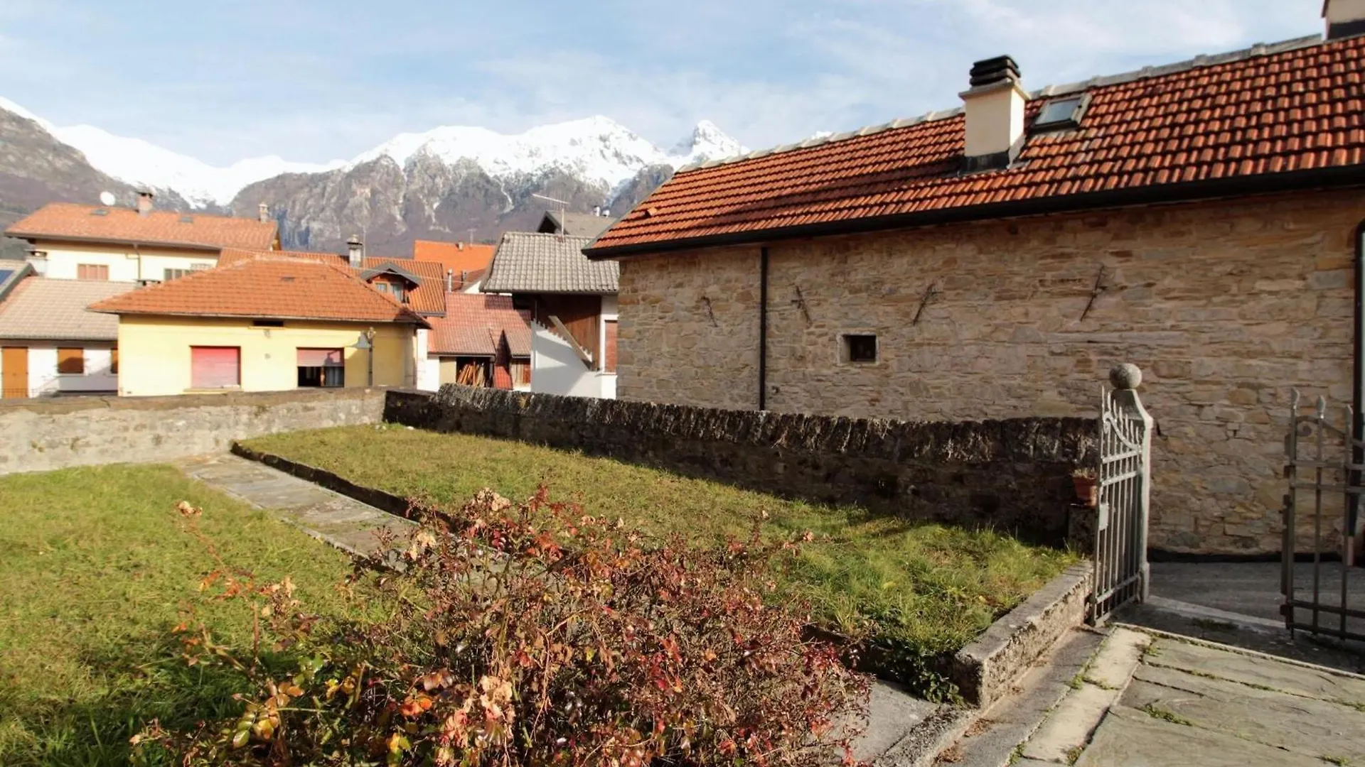 Beautiful Holiday Home With Garden Chies d'Alpago